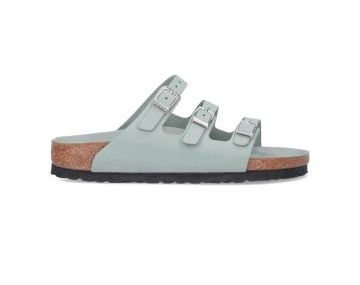 صنادل بيركنستوك خضراء