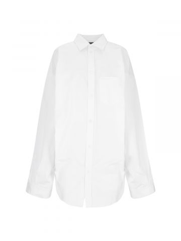 قمصان BALENCIAGA بيضاء.