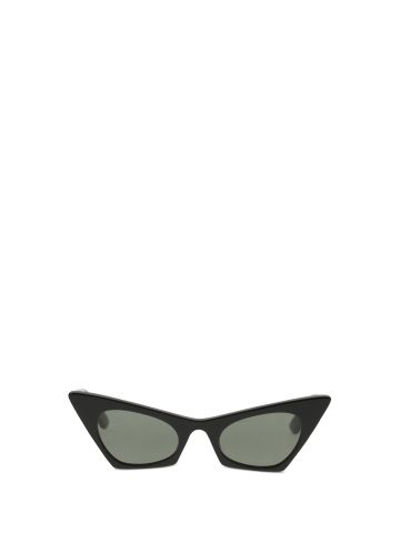 Cat-eye Sunglasses with pointed tips