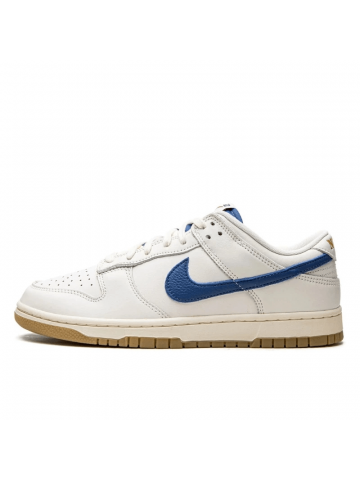 NIKE DUNK LOW SE Sail Dark Marina Blue